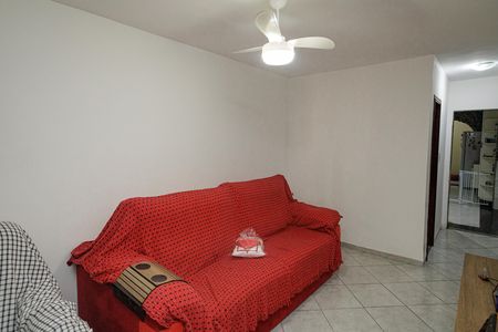 Sala de casa à venda com 4 quartos, 200m² em Campo Grande, Rio de Janeiro