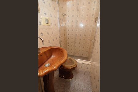 Casa à venda com 200m², 4 quartos e 1 vagaBanheiro da Suíte 1
