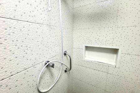 Apartamento à venda com 83m², 2 quartos e 1 vaga Apartamento à venda com 83m², 2 quartos e 1 vagaBanheiro