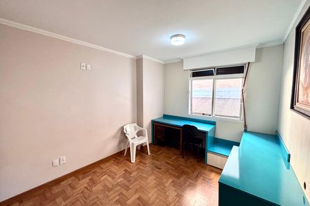 Apartamento à venda com 83m², 2 quartos e 1 vaga Apartamento à venda com 83m², 2 quartos e 1 vagaSala de Jantar