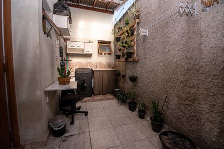 Casa à venda com 80m², 2 quartos e 1 vaga Casa à venda com 80m², 2 quartos e 1 vagaÁrea de Serviço