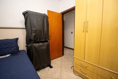 Quarto 2 de casa à venda com 2 quartos, 80m² em Arvoredo, Contagem