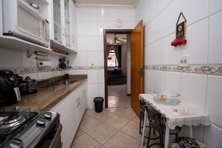Casa à venda com 80m², 2 quartos e 1 vaga Casa à venda com 80m², 2 quartos e 1 vagaCozinha