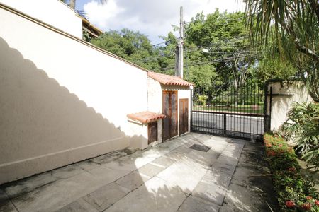 Casa de condomínio à venda com 310m², 4 quartos e 2 vagasGaragem