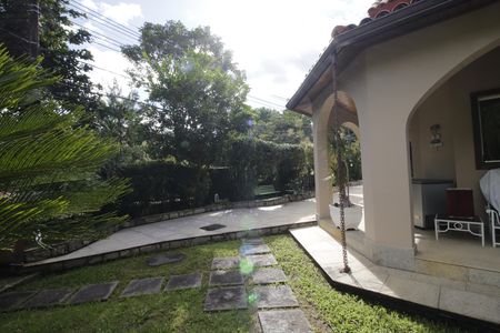 Casa de condomínio à venda com 310m², 4 quartos e 2 vagasJardim