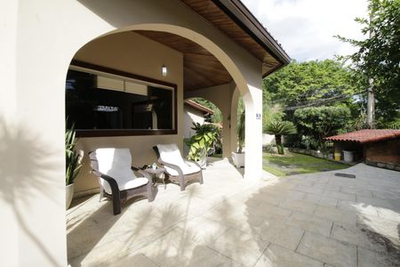 Casa de condomínio à venda com 310m², 4 quartos e 2 vagasJardim