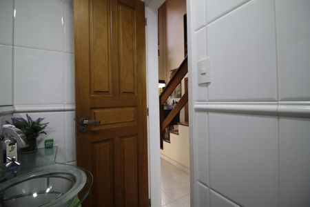 Casa de condomínio à venda com 310m², 4 quartos e 2 vagasBanheiro