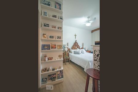 Apartamento para alugar com 240m², 5 quartos e 4 vagas