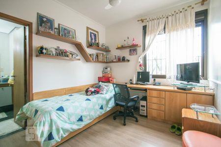 Apartamento para alugar com 240m², 5 quartos e 4 vagas