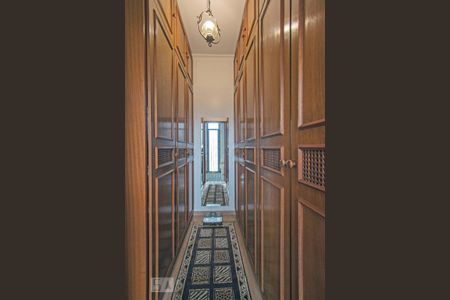 Apartamento para alugar com 240m², 5 quartos e 4 vagas