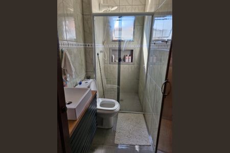 Casa à venda com 120m², 3 quartos e 3 vagasBanheiro