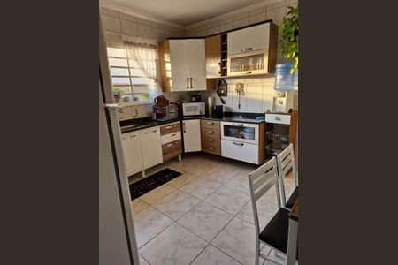 Casa à venda com 120m², 3 quartos e 3 vagasCozinha