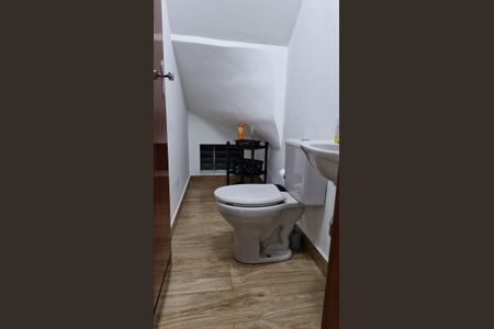Casa à venda com 120m², 3 quartos e 3 vagasBanheiro