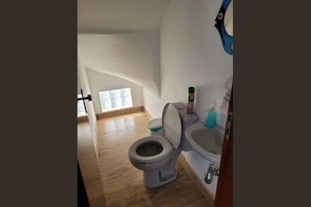 Casa à venda com 120m², 3 quartos e 3 vagasBanheiro