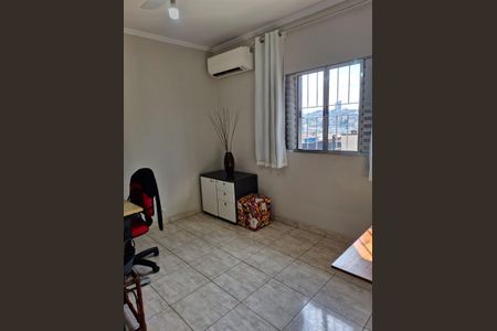 Casa à venda com 120m², 3 quartos e 3 vagasQuarto