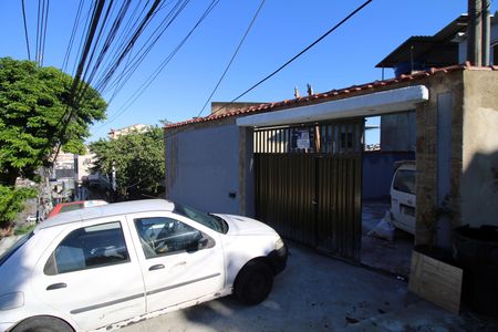Casa para alugar com 70m², 2 quartos e 4 vagasFachada