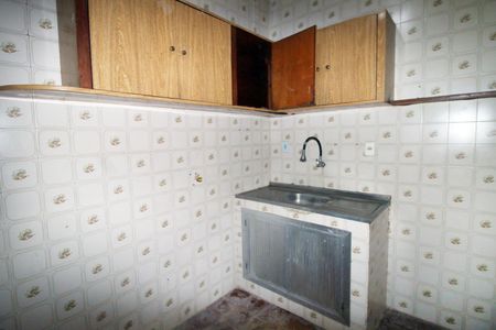 Casa para alugar com 70m², 2 quartos e 4 vagasCozinha