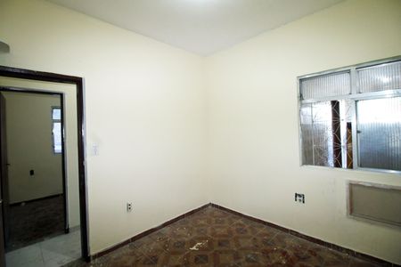 Quarto 1 de casa para alugar com 2 quartos, 70m² em Vigário Geral, Rio de Janeiro
