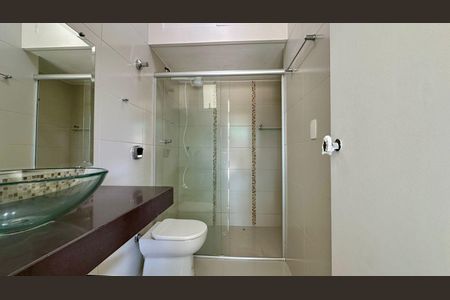 Apartamento à venda com 160m², 4 quartos e 2 vagasBanheiro 