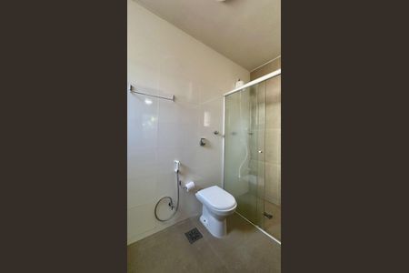 Apartamento à venda com 160m², 4 quartos e 2 vagasBanheiro 