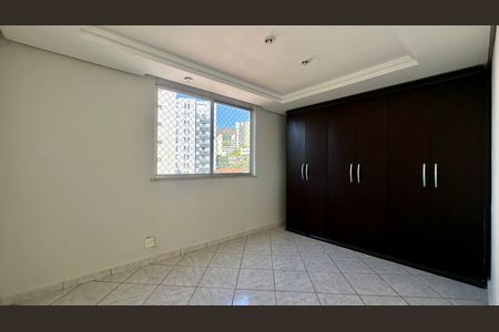 Apartamento à venda com 160m², 4 quartos e 2 vagasQuarto 
