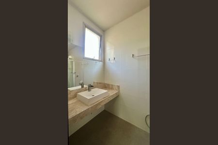 Apartamento à venda com 160m², 4 quartos e 2 vagasBanheiro 