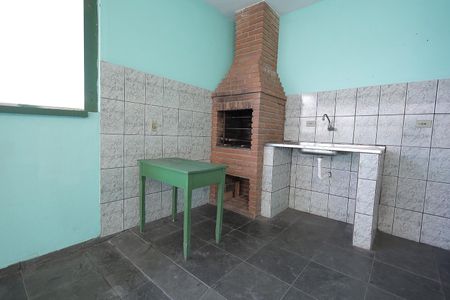 Área de Serviço e churrasqueira de casa à venda com 3 quartos, 152m² em Jardim Stetel, Santo André