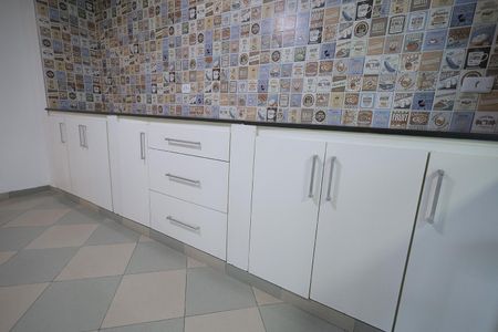 Casa para alugar com 152m², 3 quartos e 3 vagas Casa para alugar com 152m², 3 quartos e 3 vagasCozinha