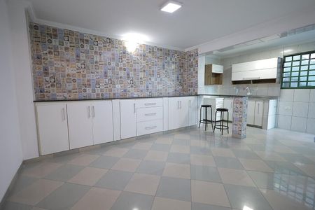 Casa para alugar com 152m², 3 quartos e 3 vagas Casa para alugar com 152m², 3 quartos e 3 vagasCozinha