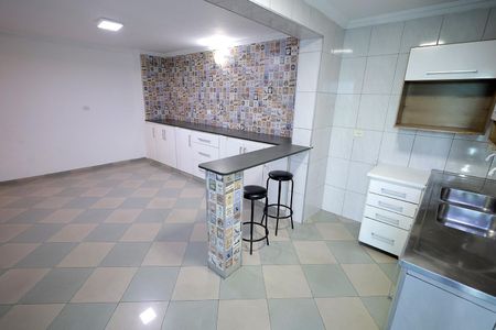Casa para alugar com 152m², 3 quartos e 3 vagas Casa para alugar com 152m², 3 quartos e 3 vagasCozinha