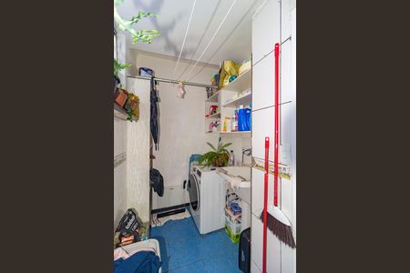 Apartamento à venda com 72m², 2 quartos e 1 vaga Apartamento à venda com 72m², 2 quartos e 1 vagaÁrea de Serviço