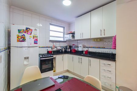 Apartamento à venda com 72m², 2 quartos e 1 vaga Apartamento à venda com 72m², 2 quartos e 1 vagaCozinha