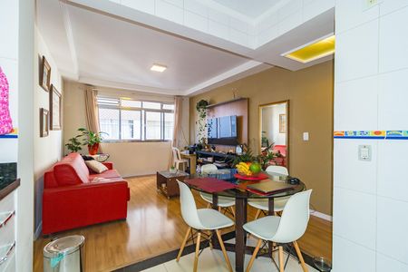 Apartamento à venda com 72m², 2 quartos e 1 vaga Apartamento à venda com 72m², 2 quartos e 1 vagaCozinha