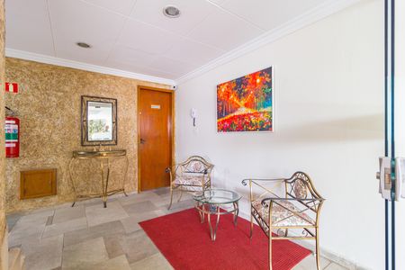 Apartamento à venda com 72m², 2 quartos e 1 vaga Apartamento à venda com 72m², 2 quartos e 1 vagaHall social