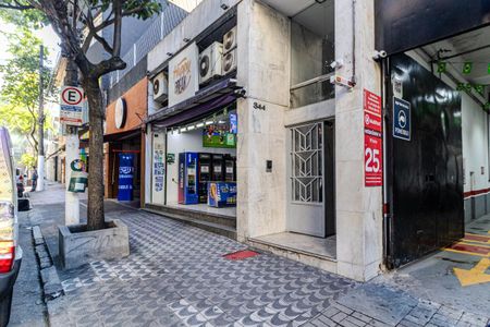 Studio para alugar com 58m², 1 quarto e sem vaga Studio para alugar com 58m², 1 quarto e sem vagaCalçada
