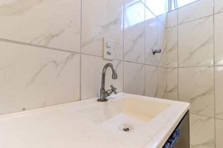 Studio para alugar com 58m², 1 quarto e sem vaga Studio para alugar com 58m², 1 quarto e sem vagaBanheiro