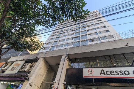 Studio para alugar com 58m², 1 quarto e sem vaga Studio para alugar com 58m², 1 quarto e sem vagaFachada