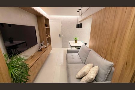 Apartamento à venda com 49m², 2 quartos e 1 vaga Apartamento à venda com 49m², 2 quartos e 1 vagaSala
