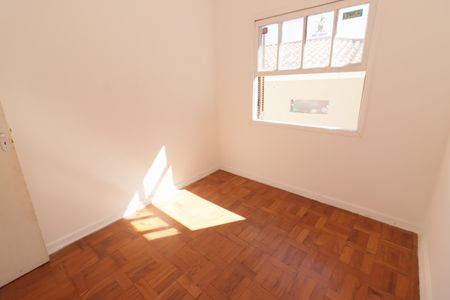 Casa para alugar com 160m², 3 quartos e 2 vagasQuarto 3