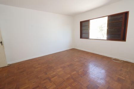 Casa para alugar com 160m², 3 quartos e 2 vagasSuíte 1