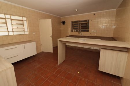Casa para alugar com 160m², 3 quartos e 2 vagasCozinha