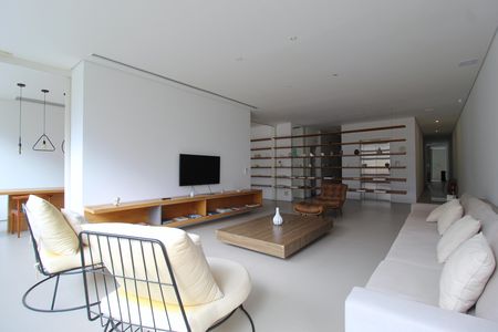 Apartamento à venda com 38m², 1 quarto e 1 vagaÁrea Comum - Salão de Festas