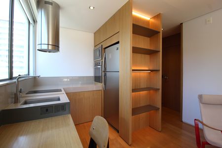 Apartamento à venda com 38m², 1 quarto e 1 vagaSala/Cozinha