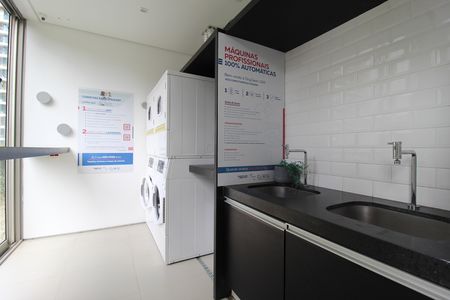 Apartamento à venda com 38m², 1 quarto e 1 vagaÁrea Comum - Lavanderia