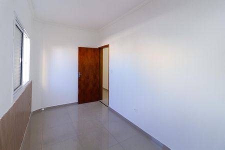 Casa à venda com 286m², 4 quartos e 2 vagas Casa à venda com 286m², 4 quartos e 2 vagasQuarto 2