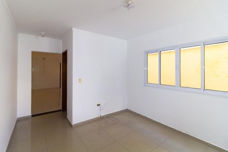 Casa à venda com 286m², 4 quartos e 2 vagas Casa à venda com 286m², 4 quartos e 2 vagasSala