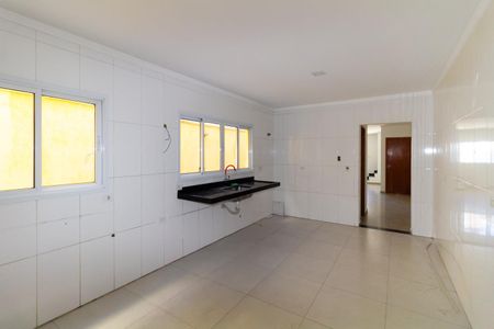 Casa à venda com 286m², 4 quartos e 2 vagas Casa à venda com 286m², 4 quartos e 2 vagasCozinha