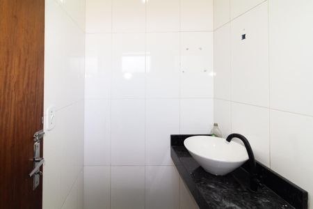 Casa à venda com 286m², 4 quartos e 2 vagas Casa à venda com 286m², 4 quartos e 2 vagasBanheiro da Suíte 2