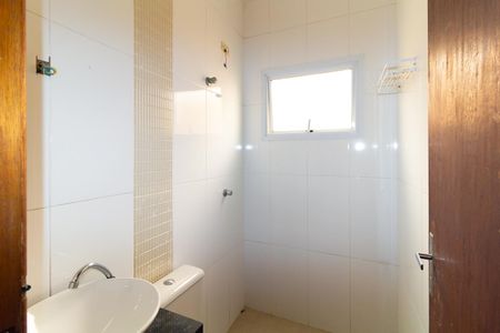 Casa à venda com 286m², 4 quartos e 2 vagas Casa à venda com 286m², 4 quartos e 2 vagasBanheiro da Suíte 1
