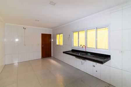Casa à venda com 286m², 4 quartos e 2 vagas Casa à venda com 286m², 4 quartos e 2 vagasCozinha